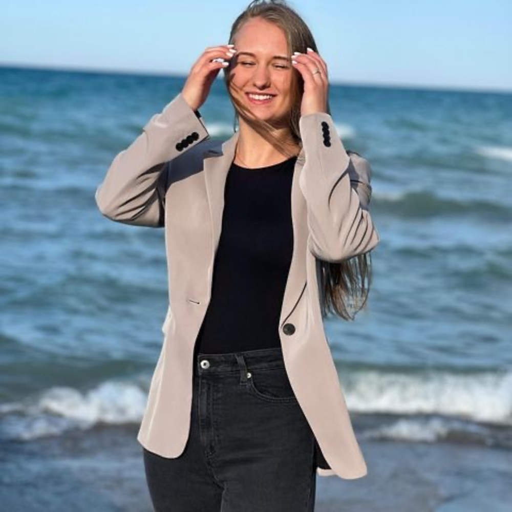 Meet your Posher, Silvija